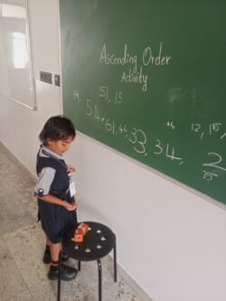 filter: 0; jpegRotation: 90; fileterIntensity: 0.000000; filterMask: 0; module:1facing:0;
hw-remosaic: 0;
touch: (-1.0, -1.0);
modeInfo: ;
sceneMode: Auto;
cct_value: 0;
AI_Scene: (-1, -1);
aec_lux: 0.0;
hist255: 0.0;
hist252~255: 0.0;
hist0~15: 0.0;