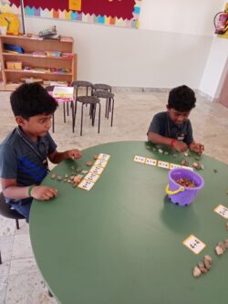 filter: 0; jpegRotation: 90; fileterIntensity: 0.000000; filterMask: 0; module:1facing:0;
hw-remosaic: 0;
touch: (-1.0, -1.0);
modeInfo: ;
sceneMode: Night;
cct_value: 0;
AI_Scene: (-1, -1);
aec_lux: 0.0;
hist255: 0.0;
hist252~255: 0.0;
hist0~15: 0.0;