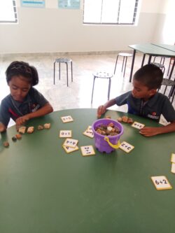 filter: 0; jpegRotation: 90; fileterIntensity: 0.000000; filterMask: 0; module:1facing:0;
hw-remosaic: 0;
touch: (-1.0, -1.0);
modeInfo: ;
sceneMode: NightHDR;
cct_value: 0;
AI_Scene: (-1, -1);
aec_lux: 0.0;
hist255: 0.0;
hist252~255: 0.0;
hist0~15: 0.0;